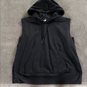 Lululemon Black Sleeveless  Hoodie Size 6